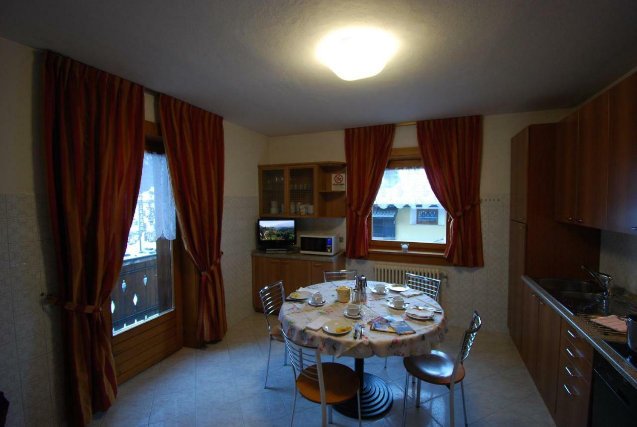 Appartamenti Sport 3000 Livigno Bagian luar foto
