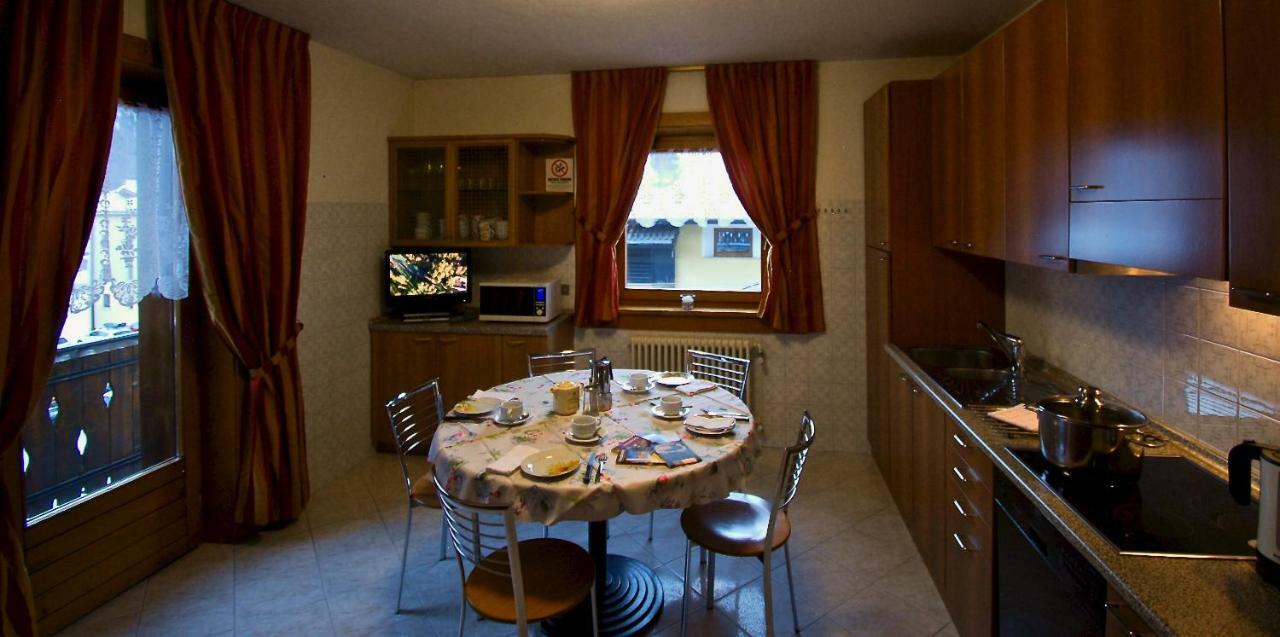 Appartamenti Sport 3000 Livigno Bagian luar foto